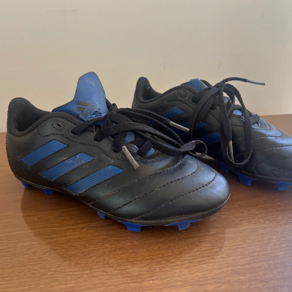 Kids Adidas Soccer Cleats, Size 1